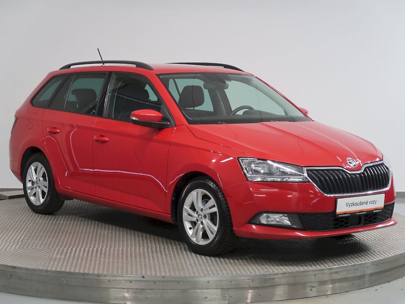 Škoda Fabia (2022) AMBITION TOUR 1.0TSI 70KW - fotka 6 z 34