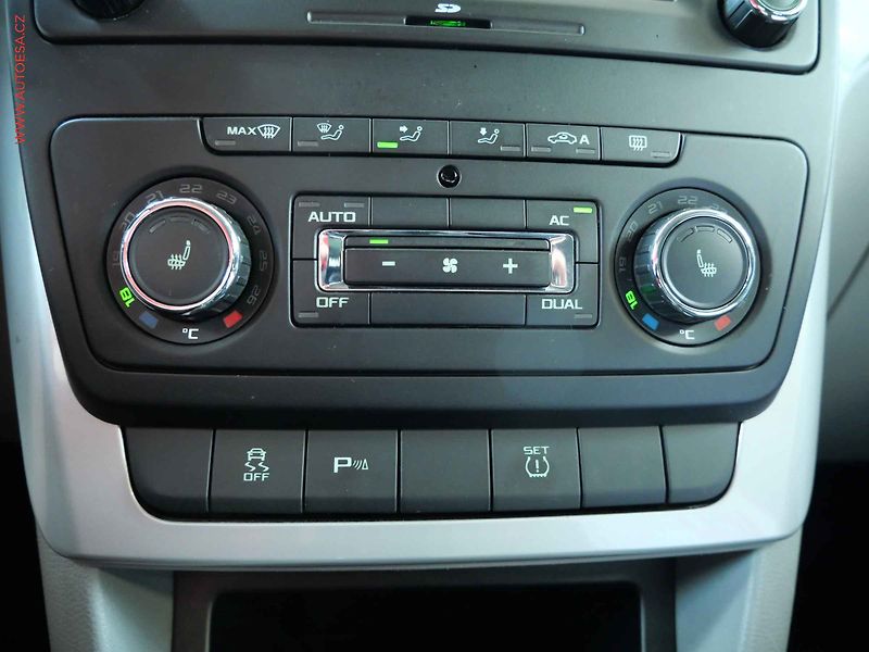 Škoda Yeti (2012) 1.4TSI, Ambiente - fotka 19 z 21