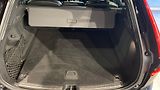 Volvo XC60 R-DESIGN, B5 AWD, 173+10 kW / - náhled 10