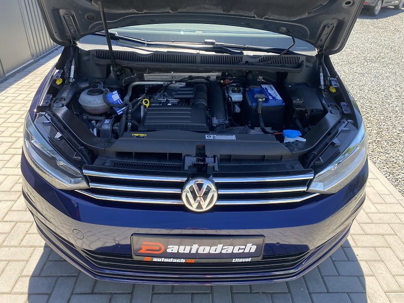 Volkswagen Touran 1.4 TSI 110kW- 1xMAJ.- 7 MÍST - fotka 40 z 42