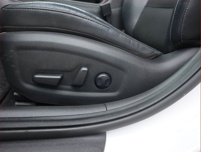 Hyundai i30 (2018) 1.6 CRDi, Automat, Serv.kniha - fotka 20 z 23