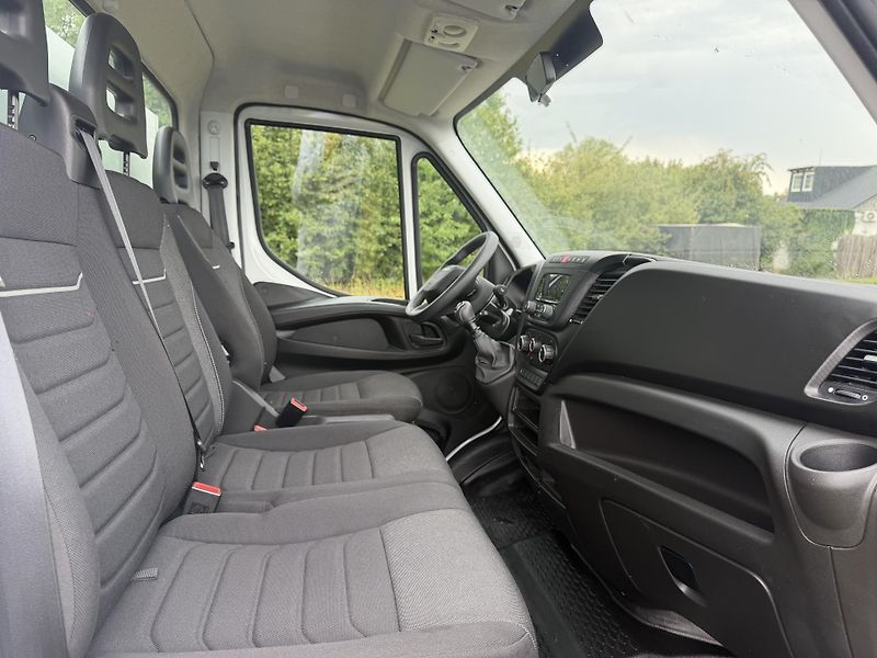 Iveco Daily (2024) 35C16 3.0TDi 5t pod.N1 B,klima - fotka 9 z 14