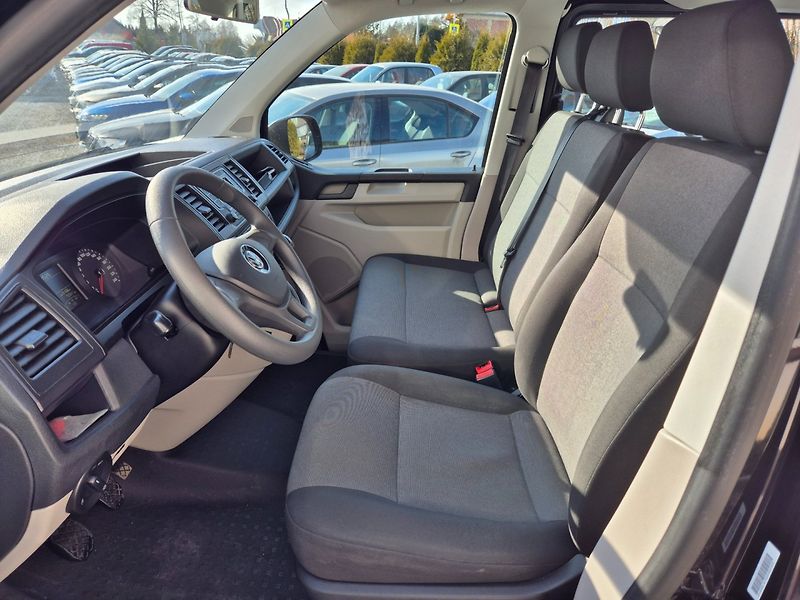Volkswagen Transporter (2016) 2.0TDI Long,9míst, Závěs - fotka 21 z 36