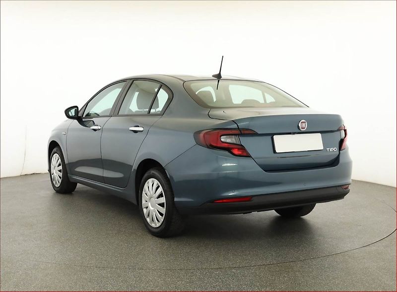 Fiat Tipo (2025) 1.6 MultiJet, ČR,1.maj - fotka 4 z 17