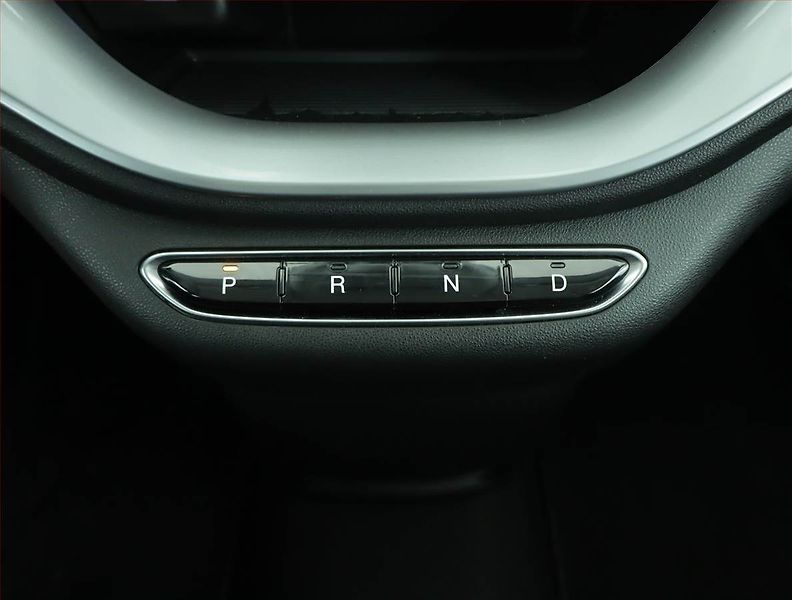 Fiat 500e (2023) 42 kWh, SoH 94% - fotka 12 z 18