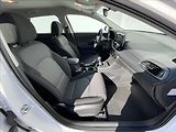 Hyundai i30 1,5 T-GDI Combi Comfort PDC - náhled 17