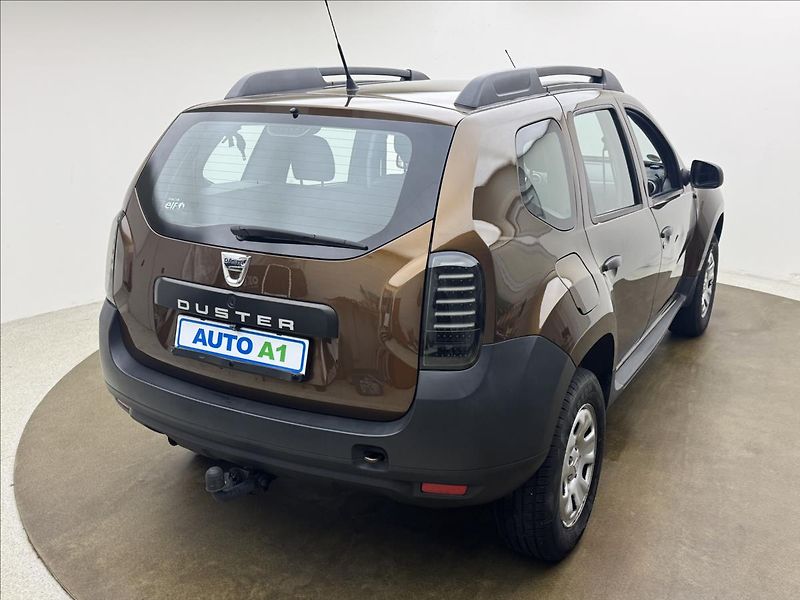 Dacia Duster 1,6 i 77kW AC LED TAŽNÉ KAMERA - fotka 4 z 33