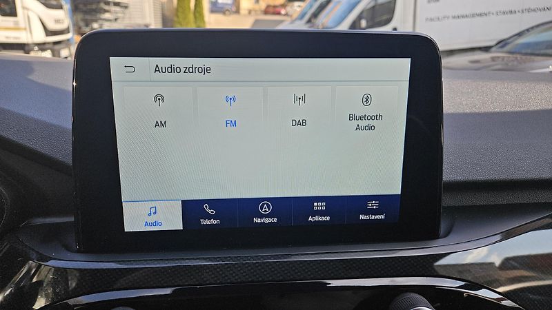 Ford Kuga (2021) 2.0 EB 140kW ST-line 4x4 AT8  - fotka 24 z 36