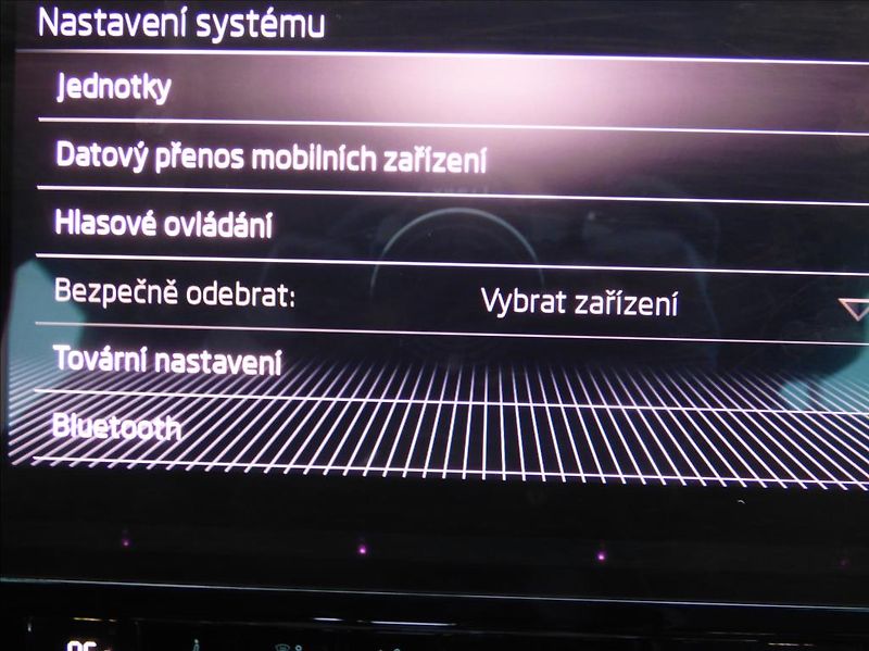 Škoda Octavia 2,0 TDI DSG,LED,Navigace  Ambi - fotka 40 z 55