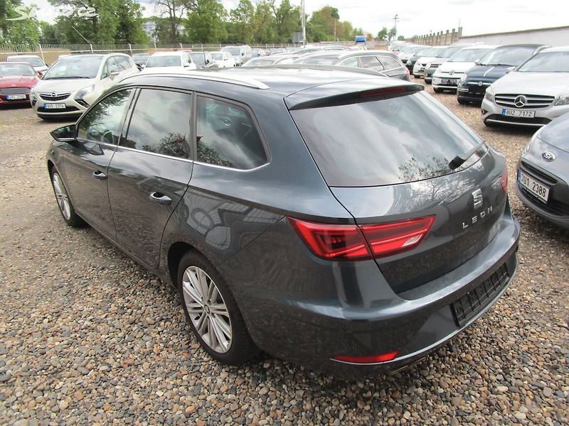 Seat Leon 1,5TSI-DSG-110KW-NOVÝ OLEJ - fotka 5 z 26