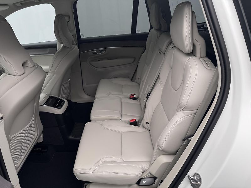 Volvo XC90 (2026) T8 AWD Plug-in BRIGHT PLUS 7m - fotka 6 z 25