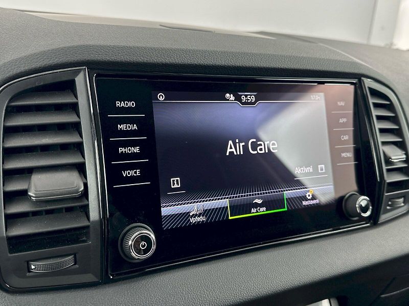 Škoda Karoq (2024) DSG 1.5TSI 110kW Selection Fre - fotka 17 z 31