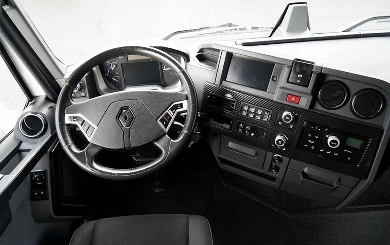 Renault - fotka 14 z 15