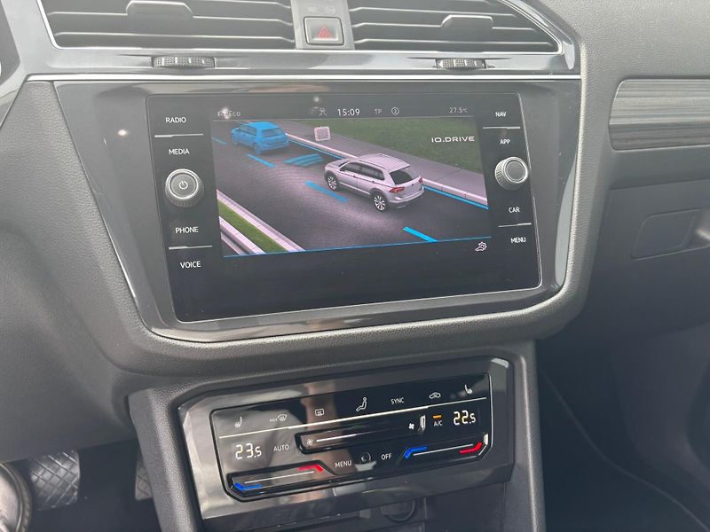 Volkswagen Tiguan - fotka 11 z 18