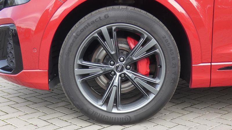 Audi Q8 45 TDi quattro Tiptronic - fotka 26 z 27