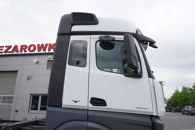 Mercedes-Benz Actros (2018) 2540 6x2/80 tho.km!/ 5 seats - fotka 10 z 24