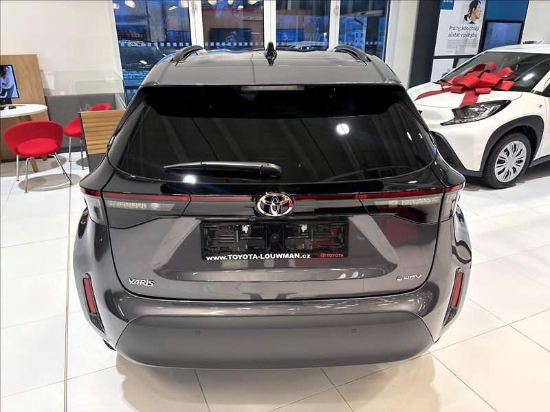 Toyota Yaris Cross 1,5   Comfort HEV - fotka 6 z 9