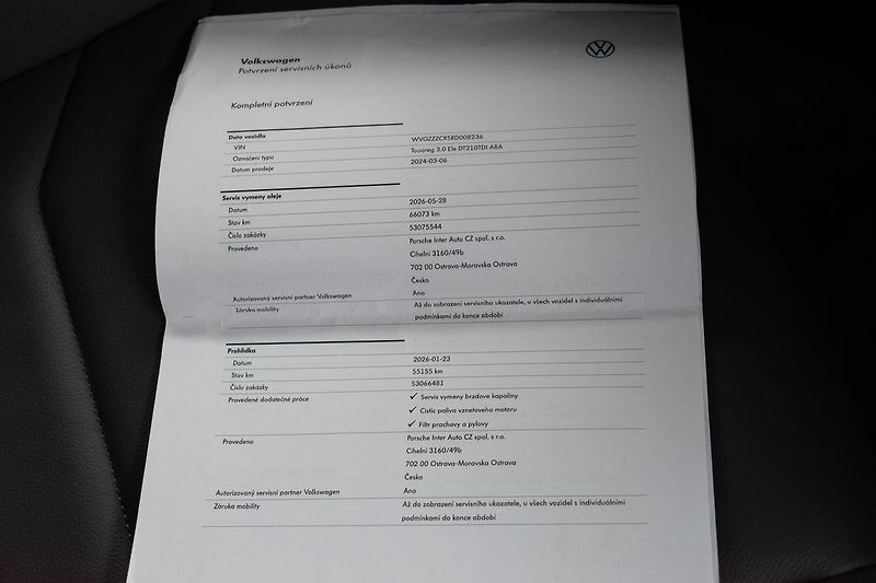 Volkswagen Touareg 3.0 TDI 210kW EXCLUSIVE*ČR 1.M - fotka 31 z 39