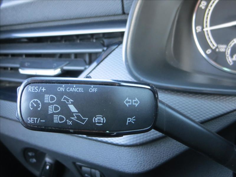 Škoda Scala 1,0 TSI 81kW Ambition ČR - fotka 16 z 21