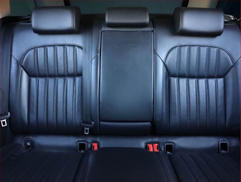 Škoda Superb (2017) 2.0 TDI, Automat, Kůže, Navi - fotka 10 z 24