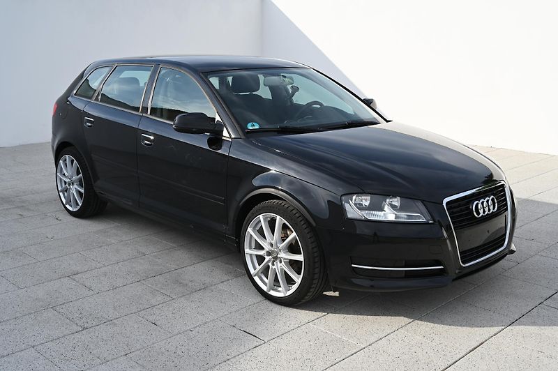Audi A3 1.6MPI  75KW Sportback 6/2012 - fotka 3 z 26