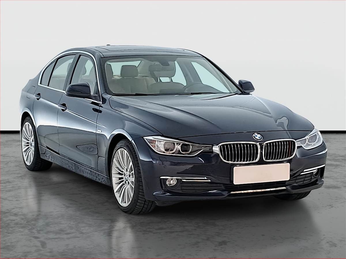 BMW Řada 3 320 d, Kůže, Navi, Bi-Xenony