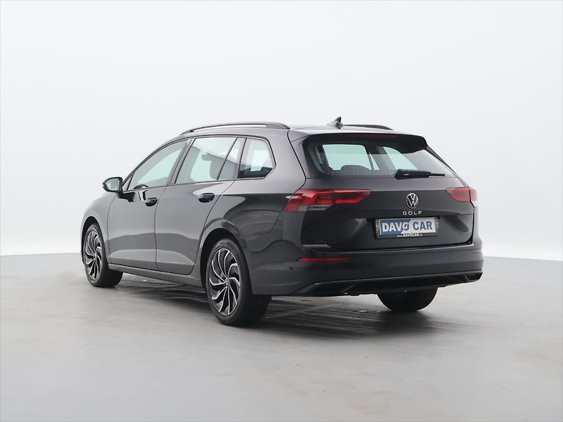Volkswagen Golf 1.0 TSI 81kW CZ Life LED - fotka 5 z 28