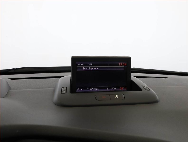 Peugeot 5008 (2011) 2.0 HDI, Navi, Xenony - fotka 11 z 16