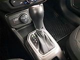 Jeep Renegade (2021) 2.0 MultiJet, 4X4, Automat - náhled 16