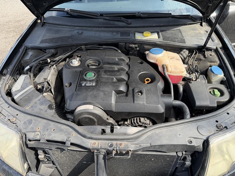 Škoda Superb 1.9 tdi - fotka 20 z 20
