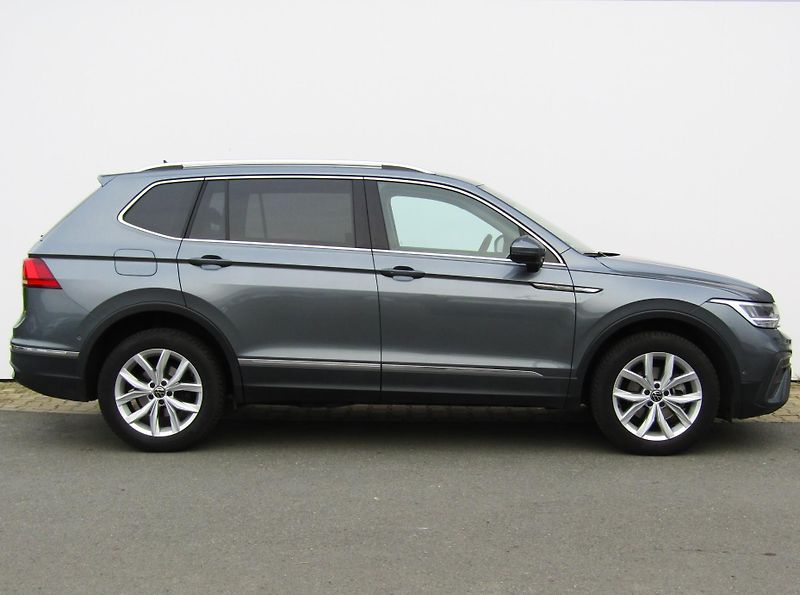 Volkswagen Tiguan (2022) Life 1,5 TSI DSG 110KW - fotka 3 z 30