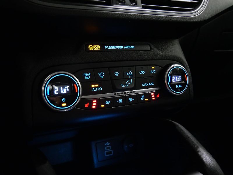 Ford Focus - fotka 18 z 24
