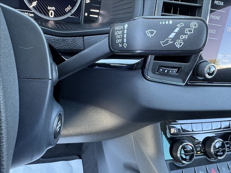 Škoda Karoq 1,5 TSI STYLE DPH 1maj původČR - fotka 30 z 50