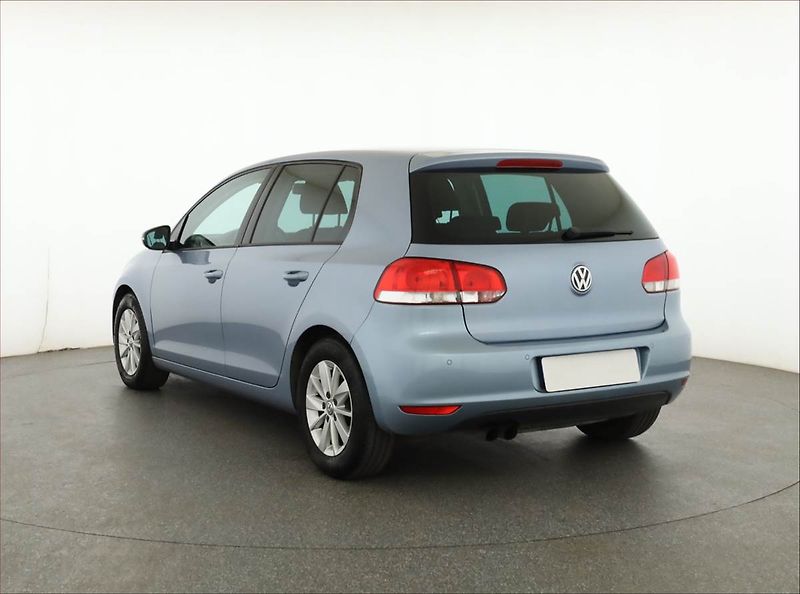 Volkswagen Golf (2012) 1.4 TSI, Park. senzory - fotka 4 z 17