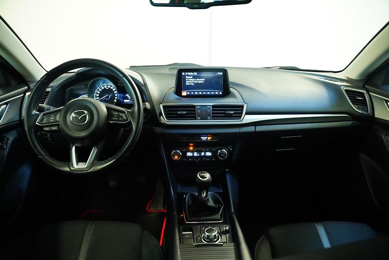 Mazda 3 - fotka 5 z 24