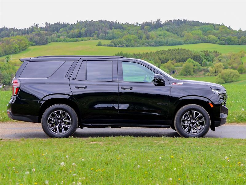 Chevrolet Tahoe 5.3 V8 Z71 265kW DPH - fotka 8 z 42