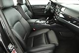 BMW Řada 5 (2013) 520d xDrive, 4X4, Automat, ČR - náhled 7