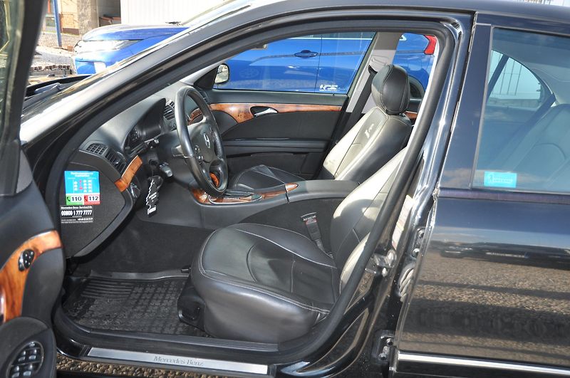 Mercedes-Benz Třídy E E 220CDi 125kW Elegance - fotka 6 z 21