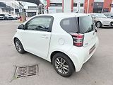 Toyota iQ 1.0 automat - náhled 8