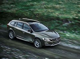 Volvo V60 Cross Country.