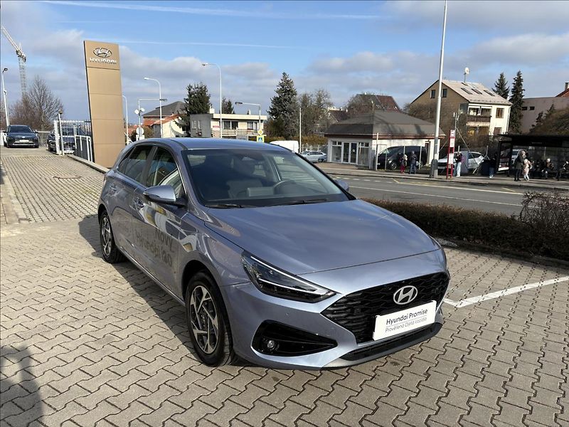 Hyundai i30 1,5 i CVVT  hatchback STYLE - fotka 7 z 20