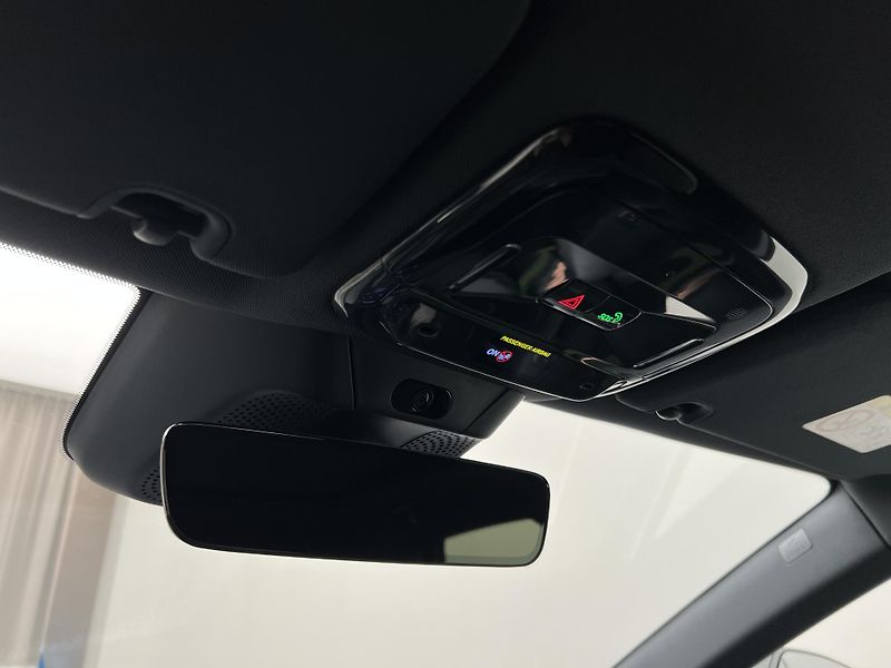 Lynk & Co 08 (2026) MORE PHEV - fotka 29 z 53