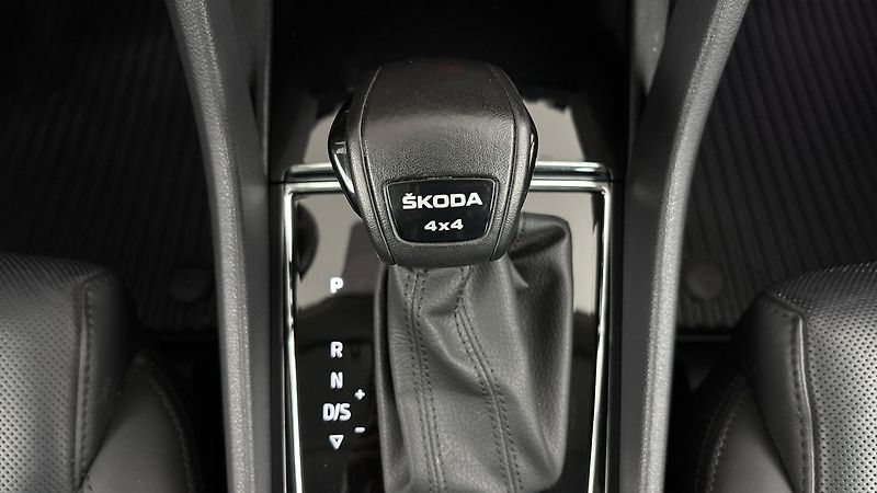 Škoda Kodiaq 2.0 TDI DSG 4x4 L&K - fotka 27 z 33