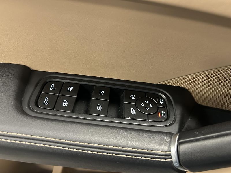 Porsche Cayenne (2023) 4.0 GTS VZDUCH SPORT CHRONO - fotka 18 z 32