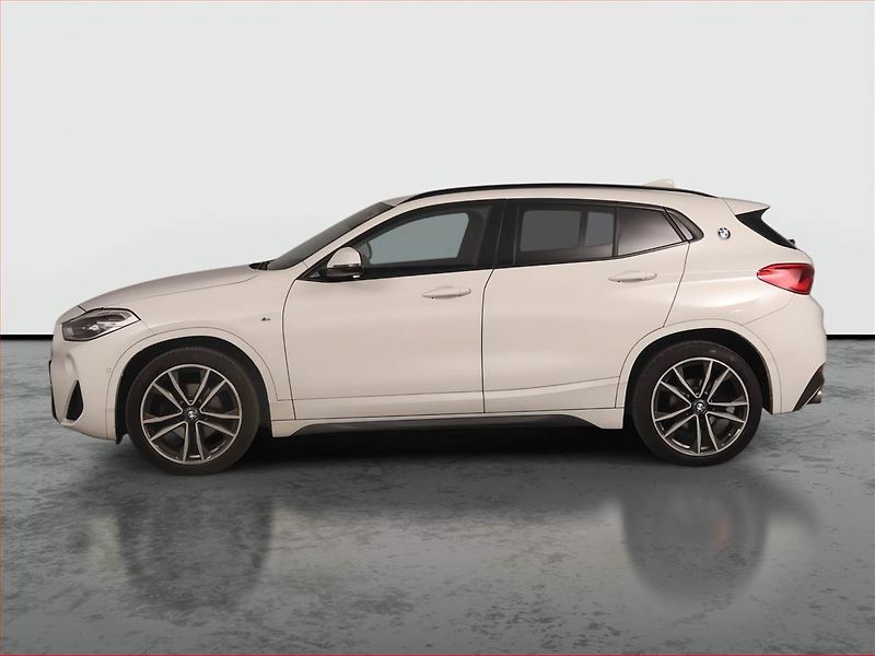 BMW X2 (2019) xDrive18d - fotka 3 z 21