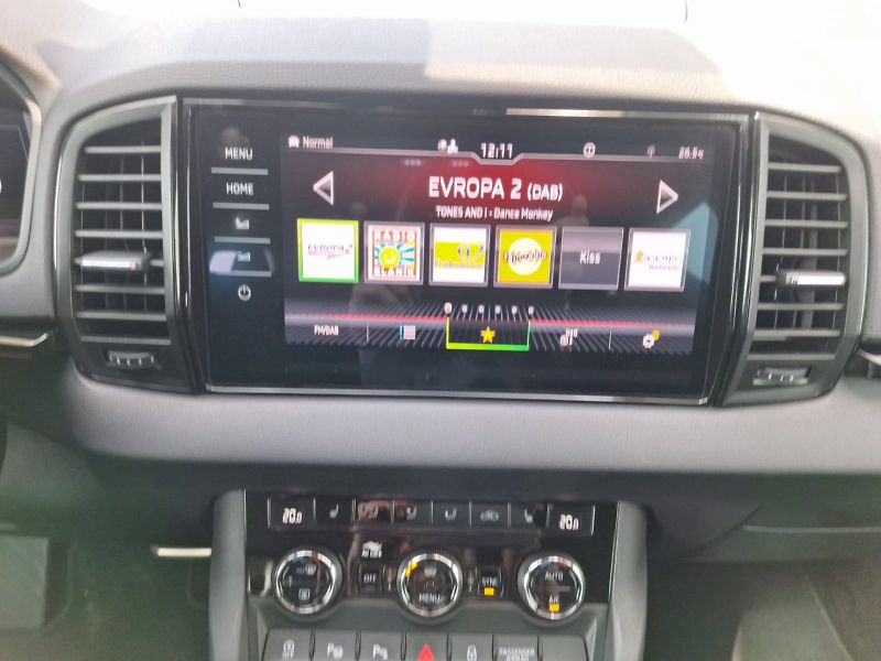 Škoda Karoq (2020) 1.5 TSI / 110 kW / 7DSG / SPOR - fotka 15 z 35