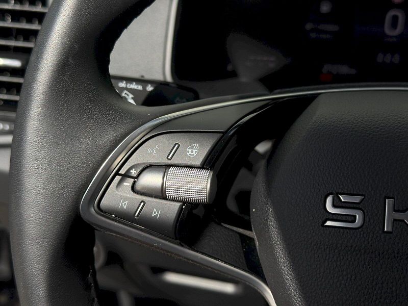 Škoda Karoq (2025) 1.5 TSI 110 kW Selection - fotka 14 z 24