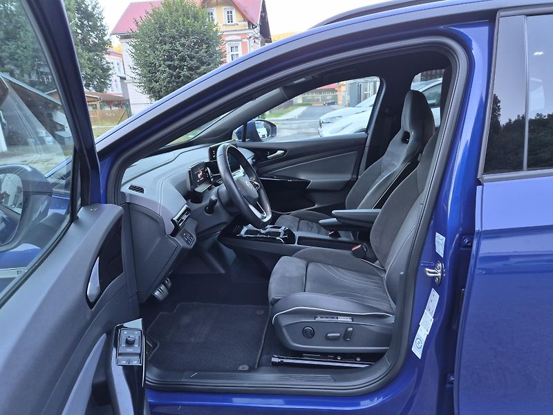 Volkswagen ID.4 150kw, PERFORMACE SOH 93,5% - fotka 11 z 46