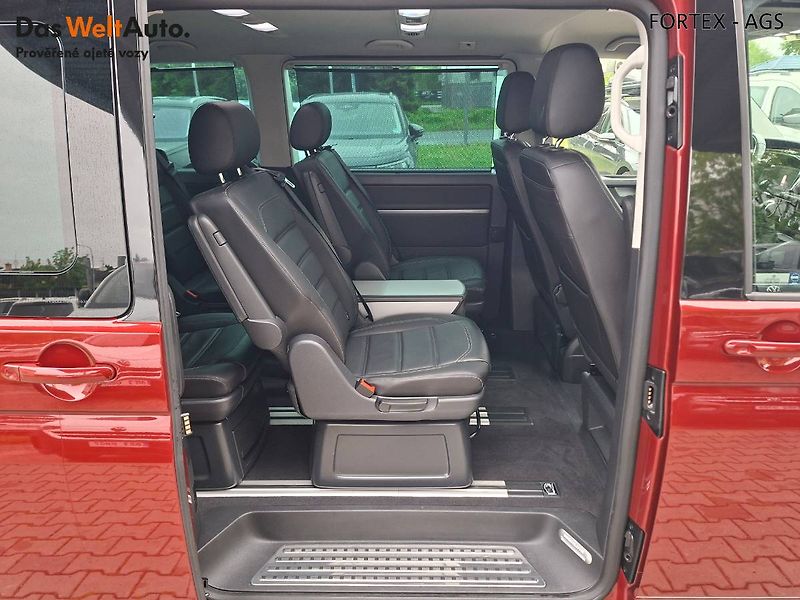 Volkswagen Multivan (2019) Highline,2.0 TDI,146kW,DSG,4Mo - fotka 26 z 35