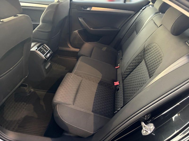 Škoda Superb (2020) AMBITION 2.0TDI 110kW DSG CZ - fotka 8 z 11
